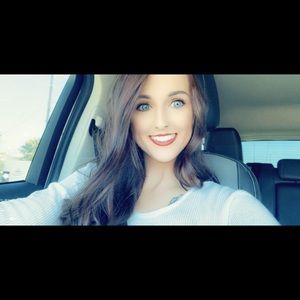 Meet your Posher, Destiny